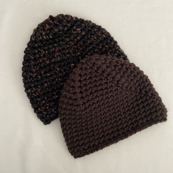 Pair of Chunky Handmade Beanies - Picture 1 of 3